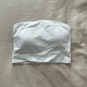 White Conquer Ribbed Seamless Bra | NVGTN | White | Medium